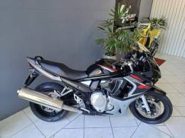 SUZUKI - GSX - 2009/2009 - Preta - R$ 28.500,00
