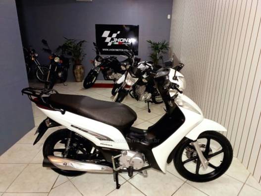 HONDA - BIZ 125 - 2013/2013 - Branca - R$ 12.500,00