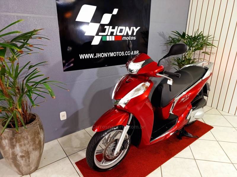 HONDA - SH 300I - 2017/2017 - Vermelha - R$ 16.900,00