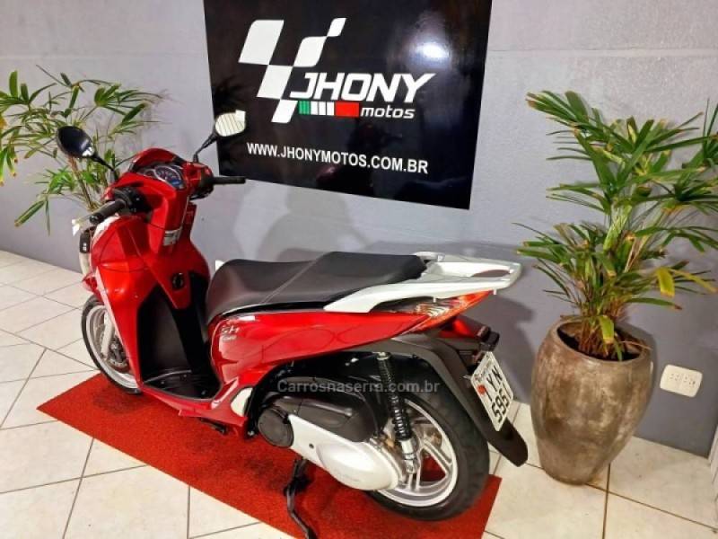 HONDA - SH 300I - 2017/2017 - Vermelha - R$ 16.900,00