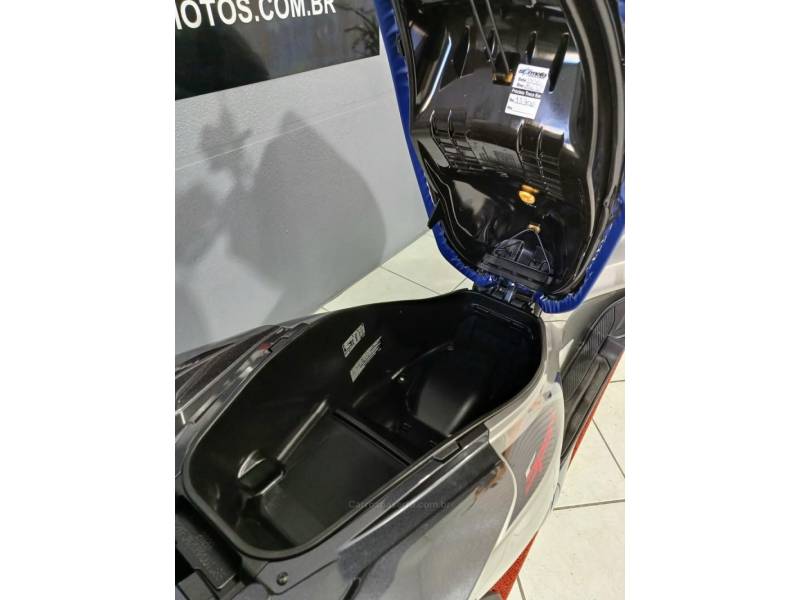 HONDA - PCX - 2021/2021 - Azul - R$ 17.500,00