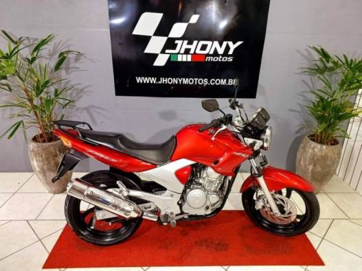 YAMAHA - FAZER - 2008/2008 - Vermelha - R$ 10.500,00