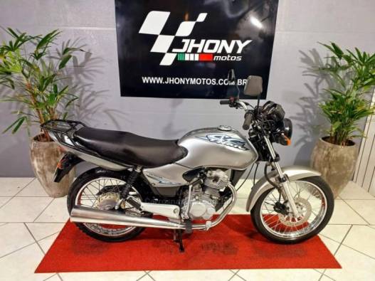 HONDA - CG 125 - 2001/2001 - Prata - R$ 7.900,00