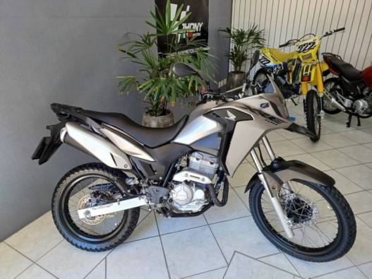 HONDA - XRE 300 - 2019/2019 - Prata - R$ 28.500,00
