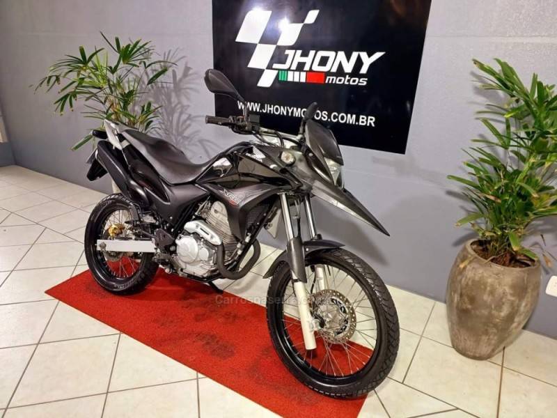 HONDA - XRE 300 - 2011/2011 - Preta - R$ 15.900,00