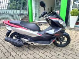 HONDA - PCX - 2018/2018 - Cinza - R$ 14.800,00