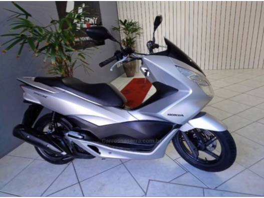 HONDA - PCX - 2018/2018 - Prata - R$ 14.900,00