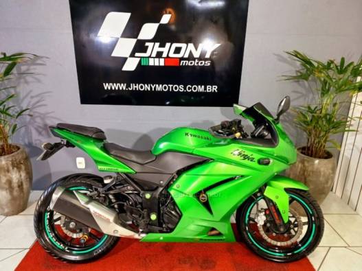 KAWASAKI - NINJA 250R - 2012/2012 - Verde - R$ 14.900,00