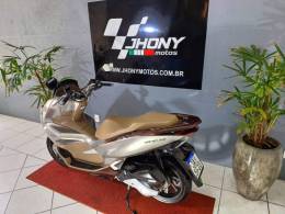 HONDA - PCX - 2022/2022 - Prata - R$ 18.500,00