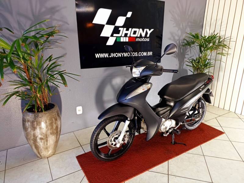 HONDA - BIZ 125 - 2015/2015 - Preta - R$ 12.900,00