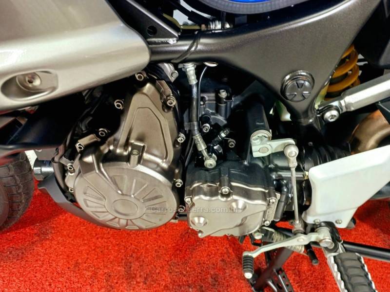 YAMAHA - XT1200Z - 2013/2013 - Azul - R$ 42.000,00