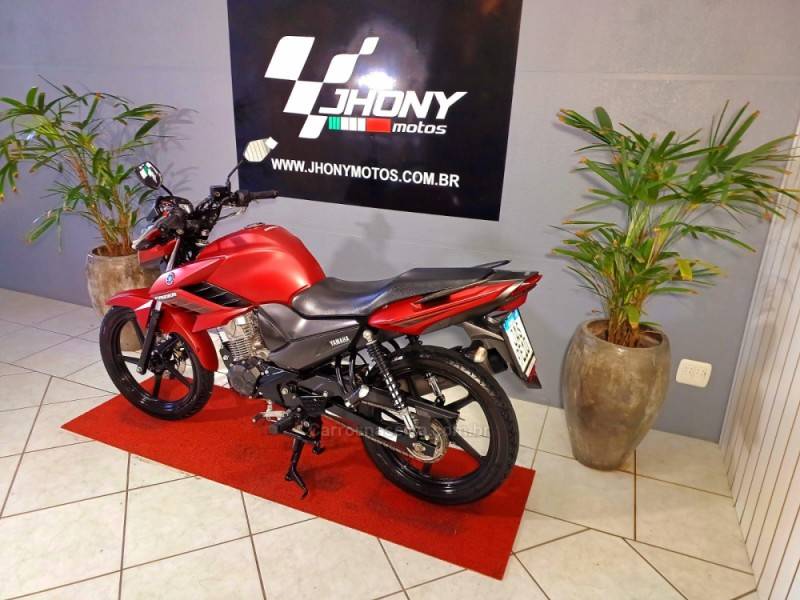 YAMAHA - FAZER - 2022/2022 - Vermelha - R$ 16.900,00