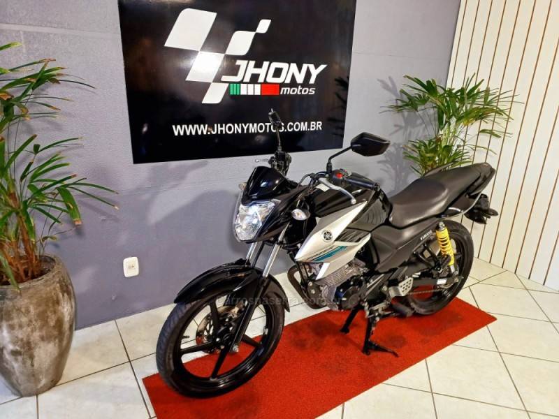 YAMAHA - FAZER - 2019/2019 - Preta - R$ 15.500,00