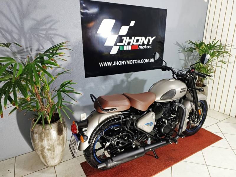 ROYAL ENFIELD - CLASSIC - 2025/2025 - Cinza - R$ 22.500,00