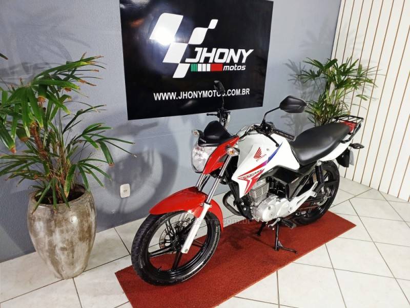 HONDA - CG 150 - 2015/2015 - Branca - R$ 13.900,00