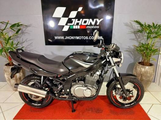 SUZUKI - GS500E - 2008/2008 - Preta - R$ 16.900,00