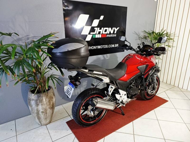 HONDA - CB 500 - 2016/2016 - Vermelha - R$ 33.500,00